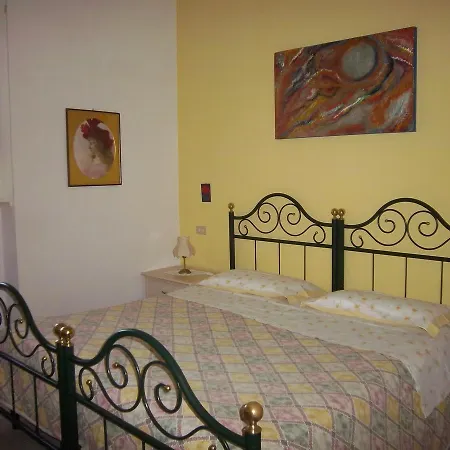 Mozart Nel Apartament Gubbio