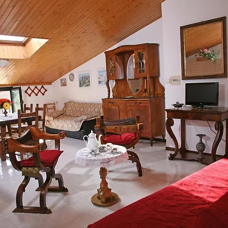 Mozart Nel Lejlighed